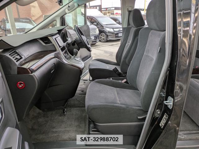 Toyota ALPHARD 2012-05 7935263-14