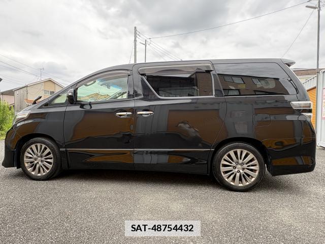 Toyota ALPHARD 2015-01 7935746-10