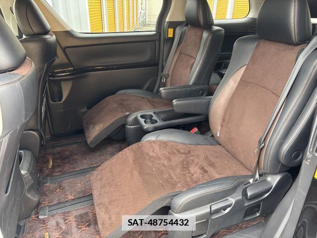 Toyota ALPHARD 2015-01 7935746-6