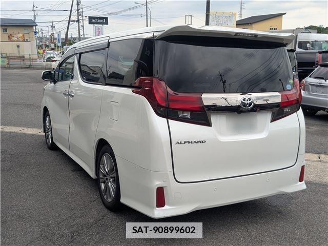 Toyota ALPHARD 2017-08 7935892-1
