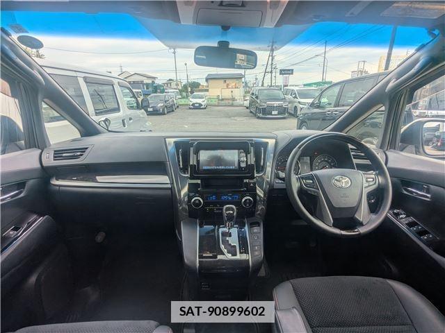Toyota ALPHARD 2017-08 7935892-2