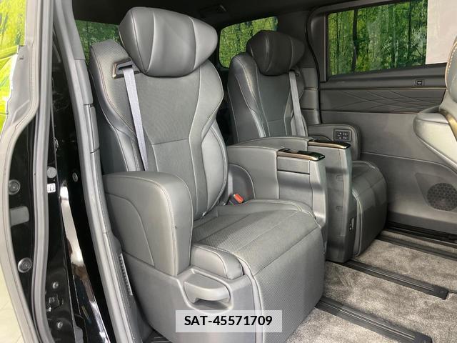 Toyota ALPHARD 2024-11 7936767-8