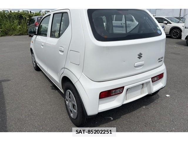 Suzuki ALTO 2017-06 7934148-1