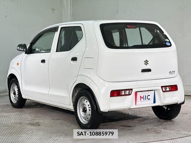 Suzuki ALTO 2018-07 7935459-13