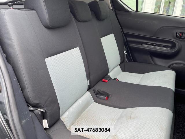 Toyota AQUA 2014-03 7934544-11