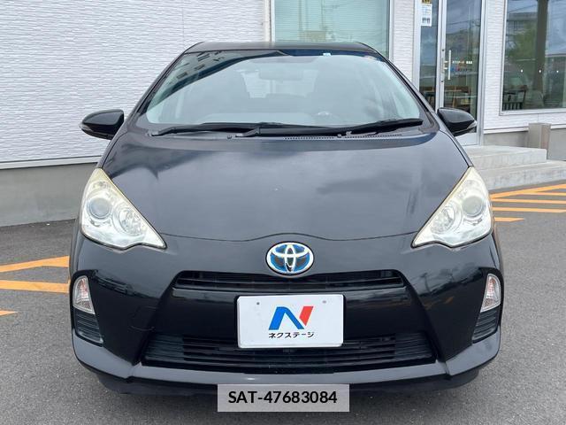 Toyota AQUA 2014-03 7934544-13