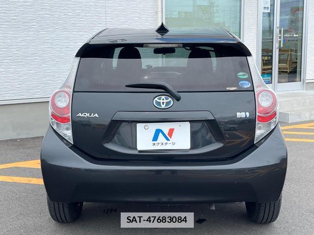 Toyota AQUA 2014-03 7934544-14