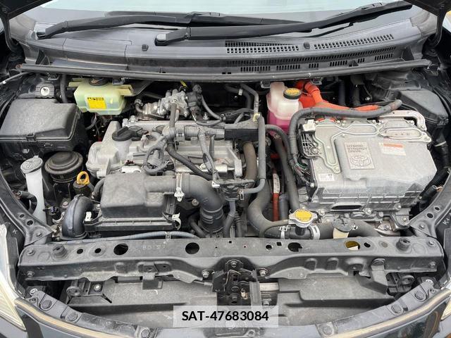 Toyota AQUA 2014-03 7934544-17