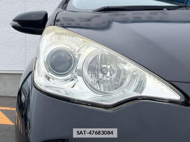 Toyota AQUA 2014-03 7934544-9