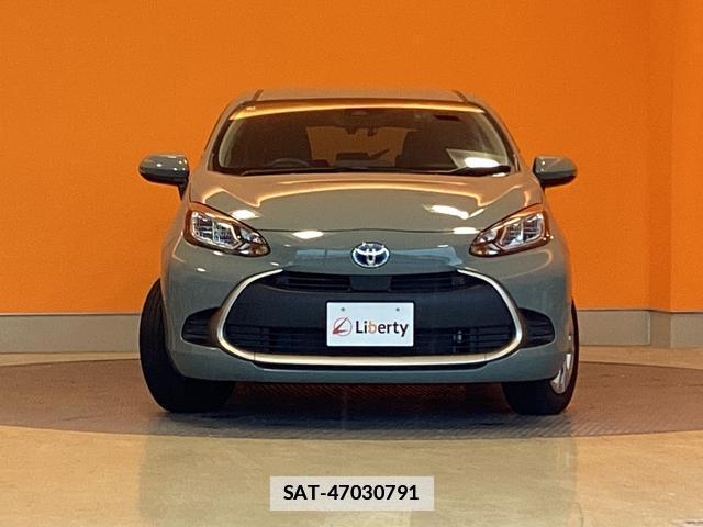 Toyota AQUA 2024-08 7934837-14