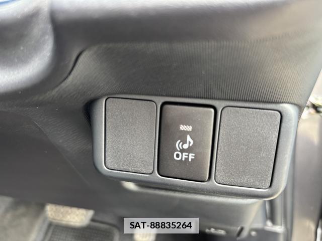 Toyota AQUA 2012-07 7935024-12