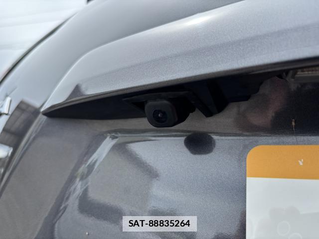 Toyota AQUA 2012-07 7935024-17