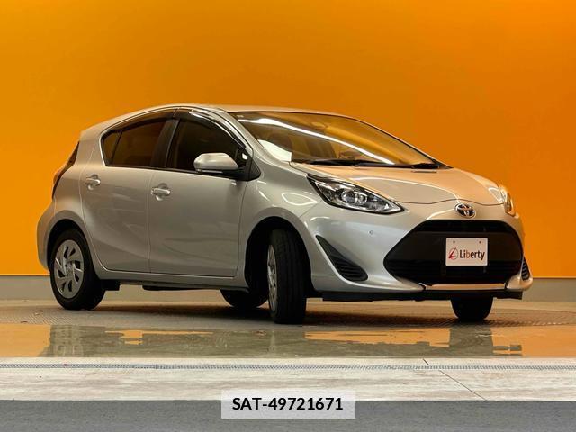 Toyota AQUA 2021-05 7935290-10