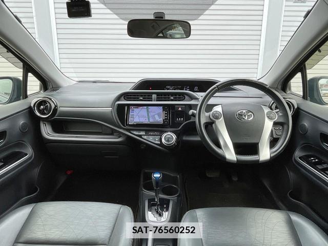 Toyota AQUA 2015-12 7935349-1