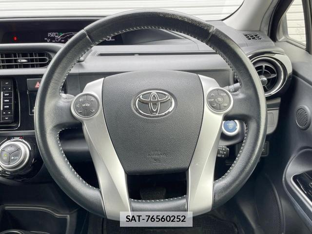 Toyota AQUA 2015-12 7935349-10