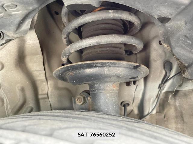 Toyota AQUA 2015-12 7935349-19