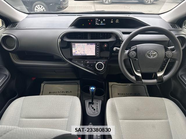 Toyota AQUA 2021-03 7935789-1