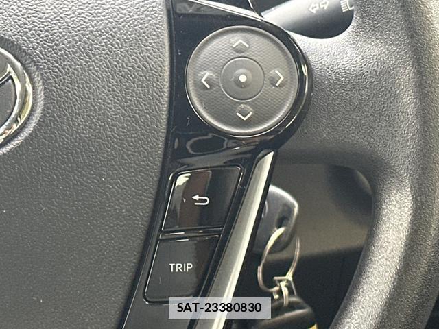 Toyota AQUA 2021-03 7935789-17