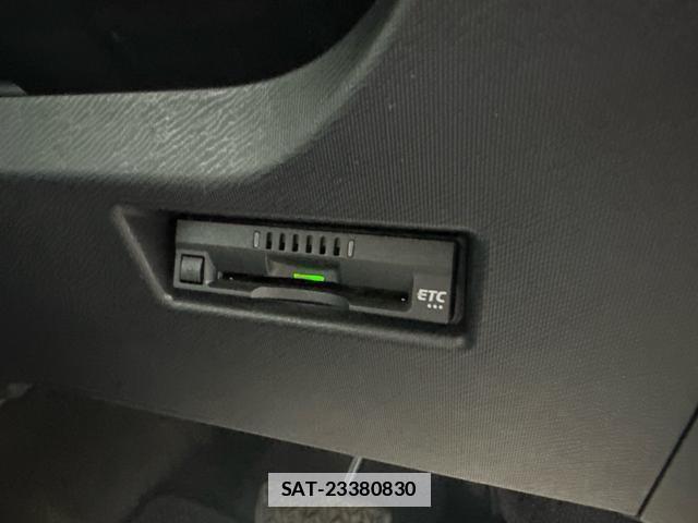 Toyota AQUA 2021-03 7935789-6
