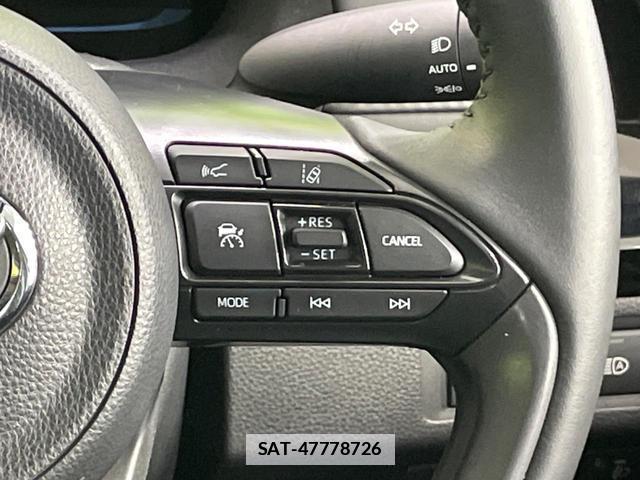 Toyota AQUA 2023-06 7935935-4