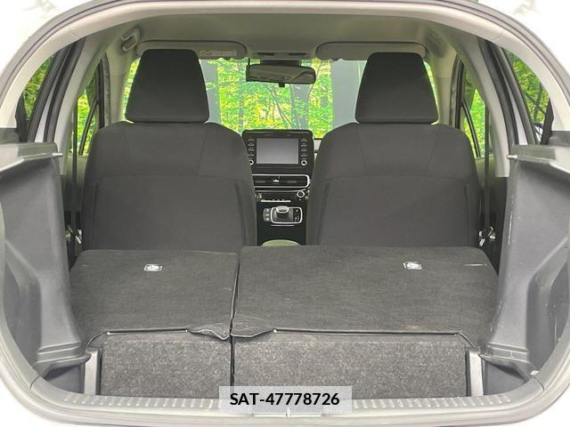 Toyota AQUA 2023-06 7935935-9
