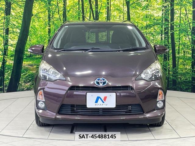 Toyota AQUA 2014-03 7935946-13
