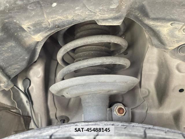 Toyota AQUA 2014-03 7935946-19