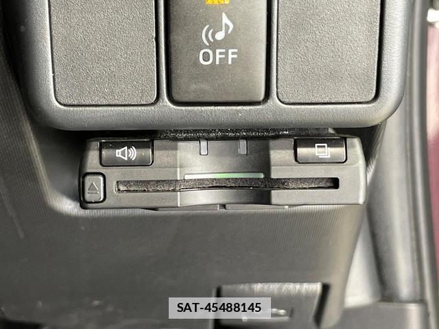 Toyota AQUA 2014-03 7935946-5