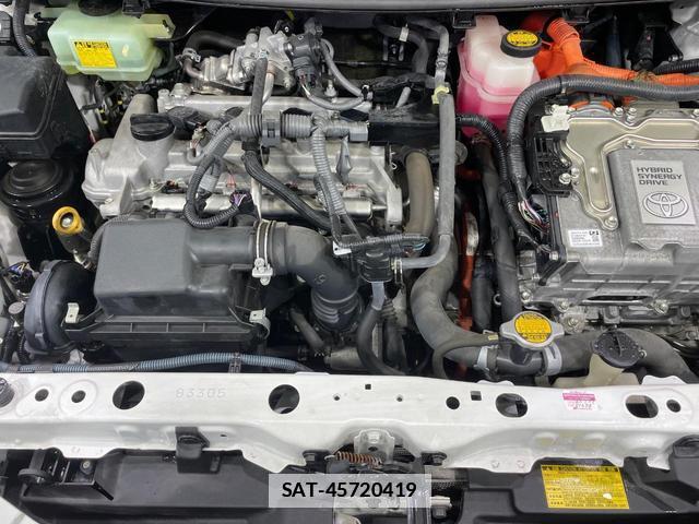Toyota AQUA 2014-03 7935949-17
