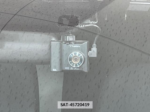 Toyota AQUA 2014-03 7935949-5
