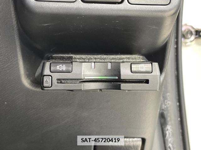 Toyota AQUA 2014-03 7935949-6
