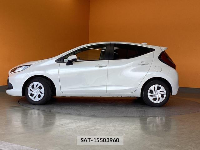 Toyota AQUA 2023-08 7937069-18