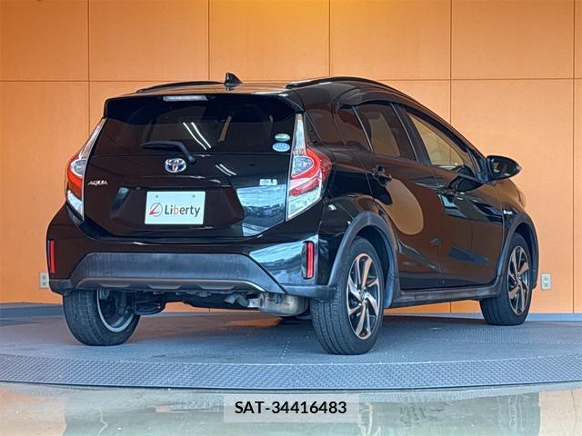 Toyota AQUA 2017-06 7937099-18
