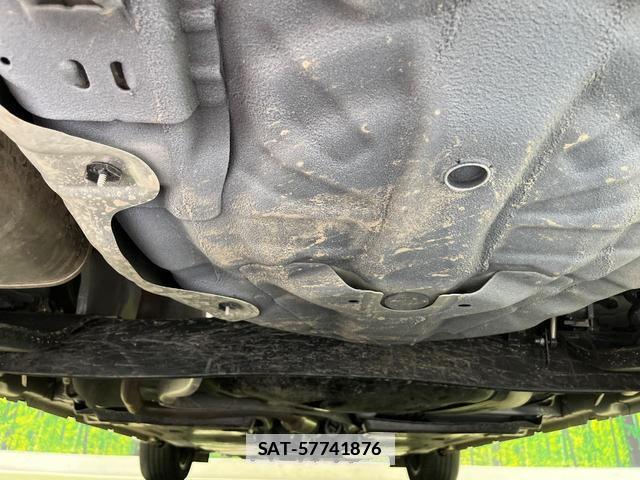 Nissan AURA 2021-08 7935094-18