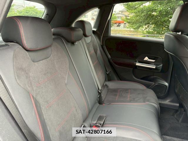 Mercedes Benz B-CLASS 2023-01 7935252-14