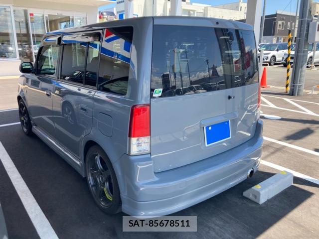 Toyota BB 2006-03 7934643-13
