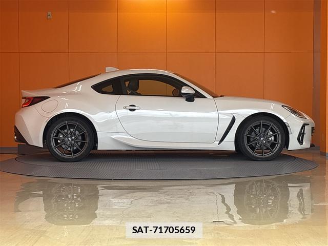 Subaru BRZ 2021-09 7937103-15