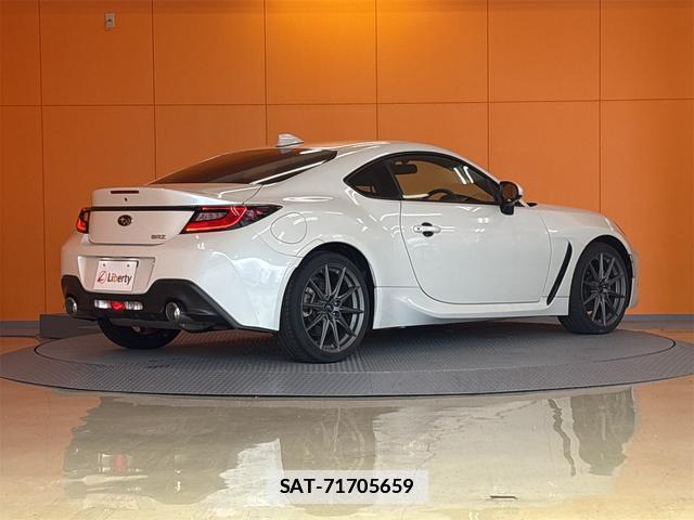 Subaru BRZ 2021-09 7937103-16