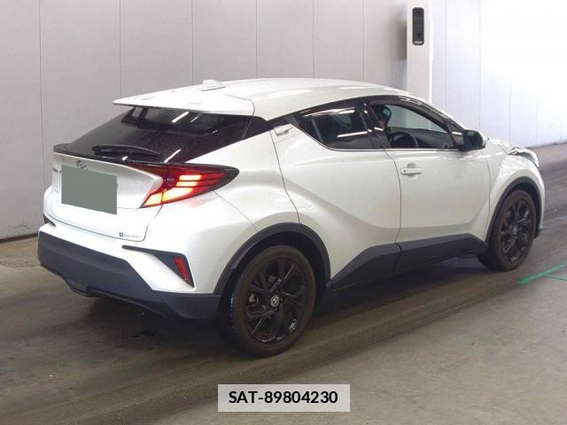 Toyota C-HR 2021-03 7933848-1