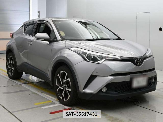 Toyota C-HR 2017-07 7933861-11