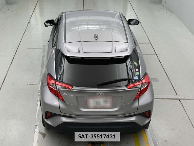 Toyota C-HR 2017-07 7933861-6