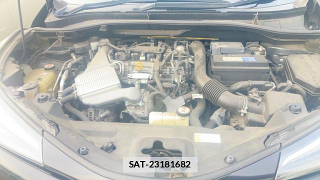 Toyota C-HR 2017-02 7934693-5