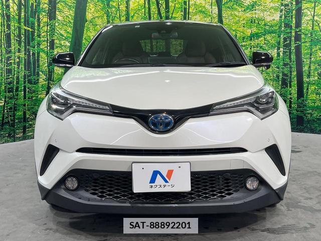 Toyota C-HR 2017-11 7935021-13