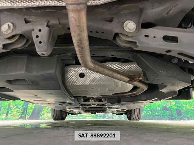 Toyota C-HR 2017-11 7935021-18