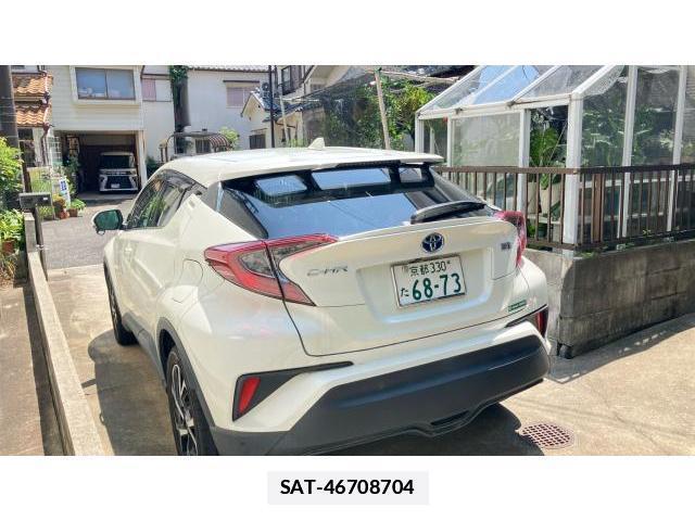 Toyota C-HR 2019-10 7936288-1