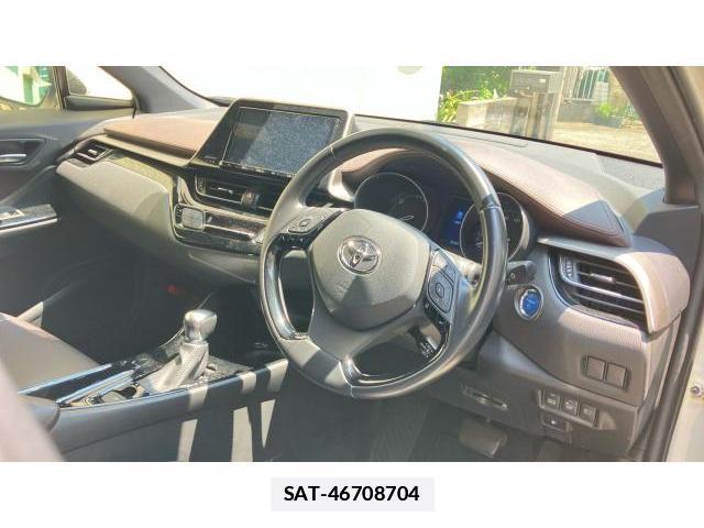 Toyota C-HR 2019-10 7936288-11