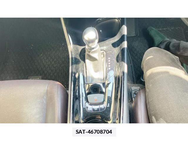 Toyota C-HR 2019-10 7936288-16