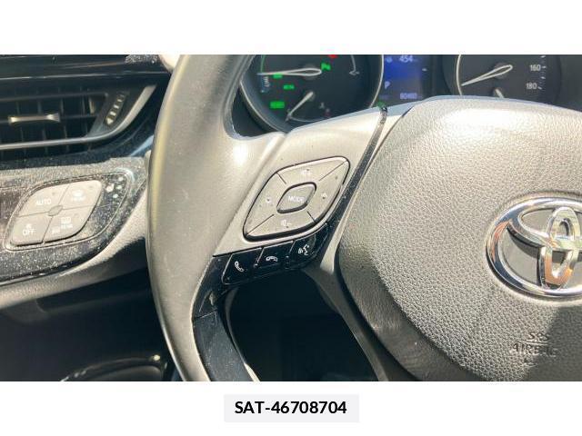 Toyota C-HR 2019-10 7936288-18