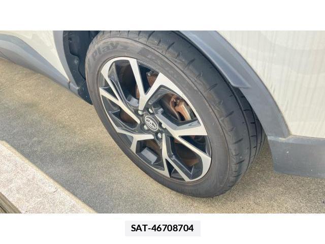Toyota C-HR 2019-10 7936288-8