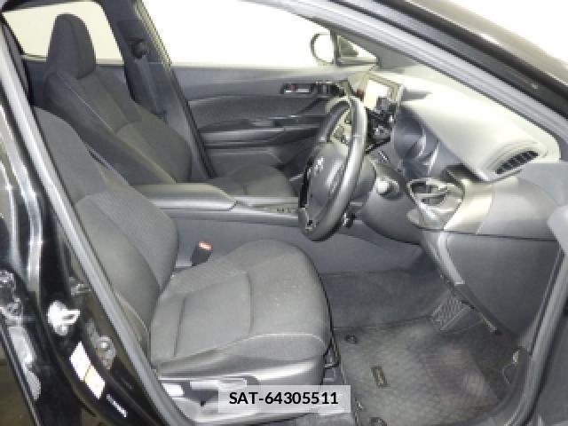 Toyota C-HR 2019-09 7936493-3